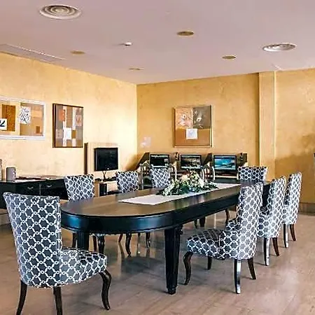 Grand Muthu Golf Plaza Hotel
